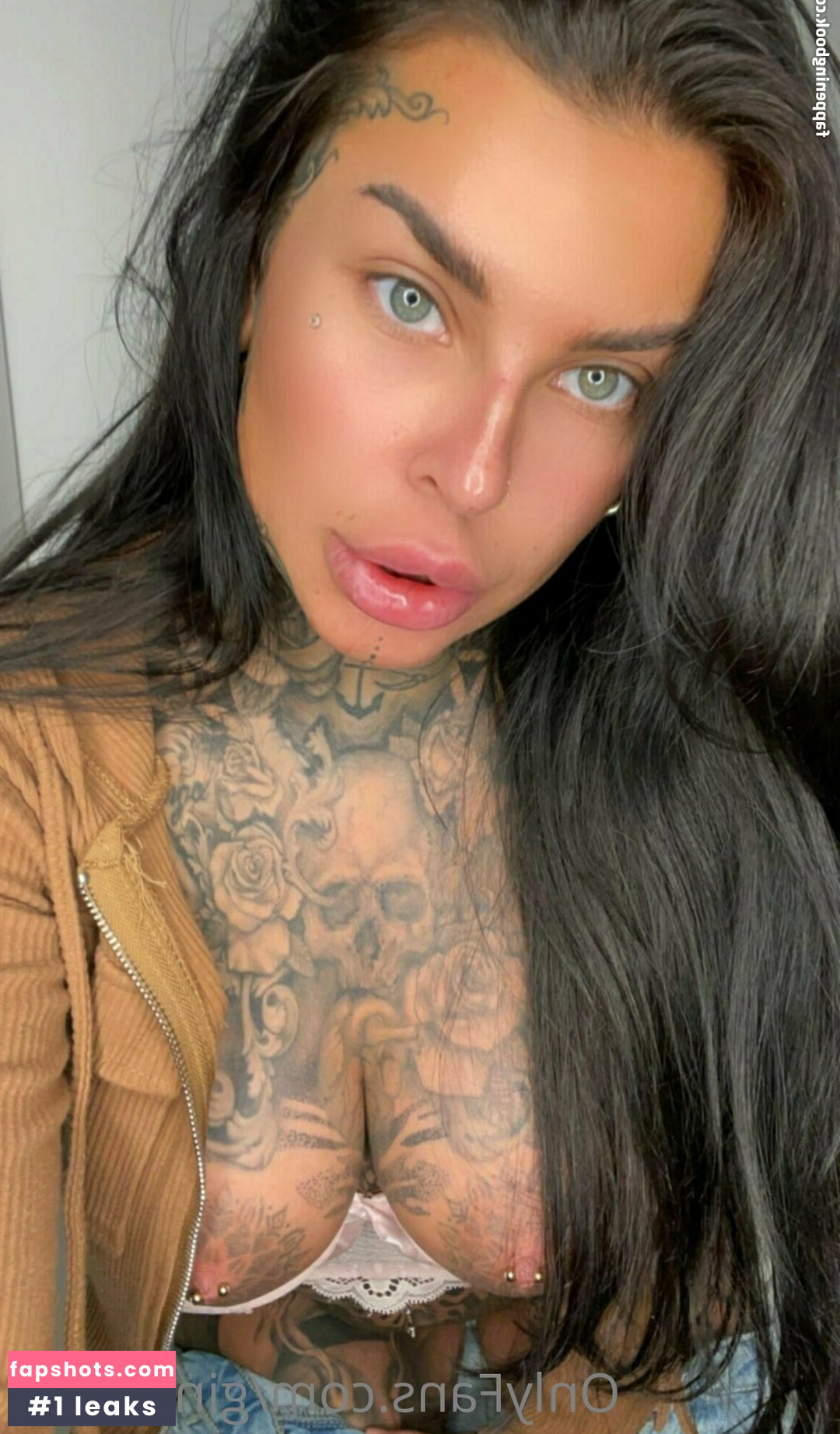 Ginariiaaa gallery photo #31