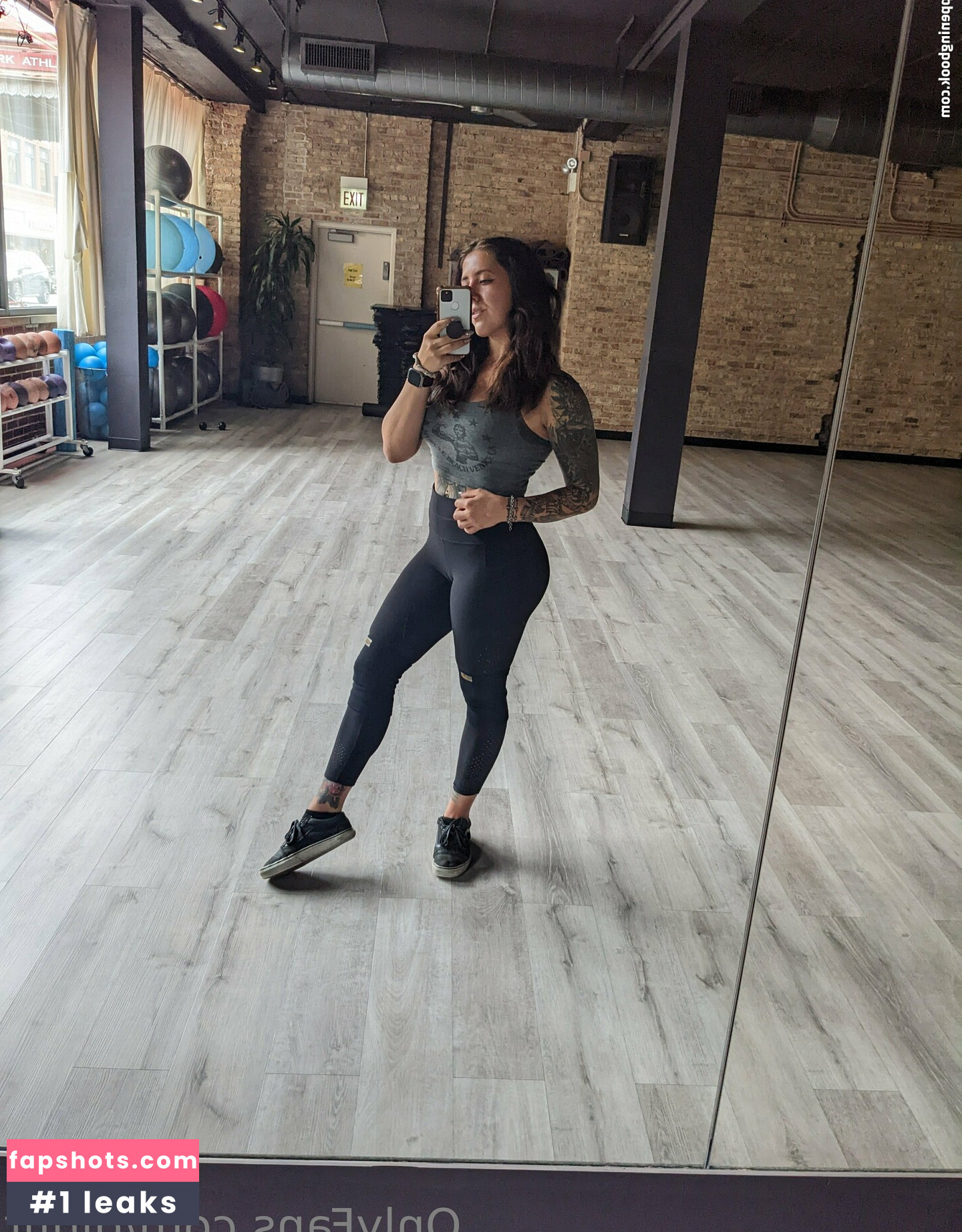 ginfit Nahé úniky fotek pouze od fanoušků #35 - Fapshots