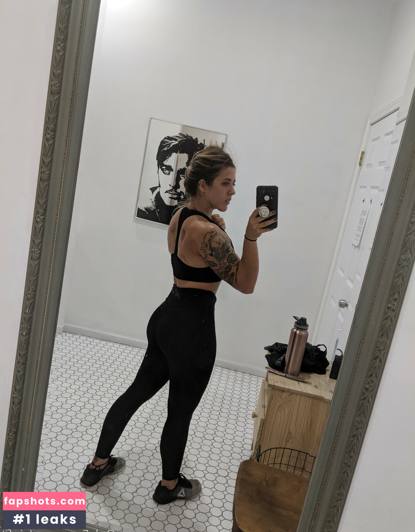 ginfit Nahé úniky fotek pouze od fanoušků #39 - Fapshots