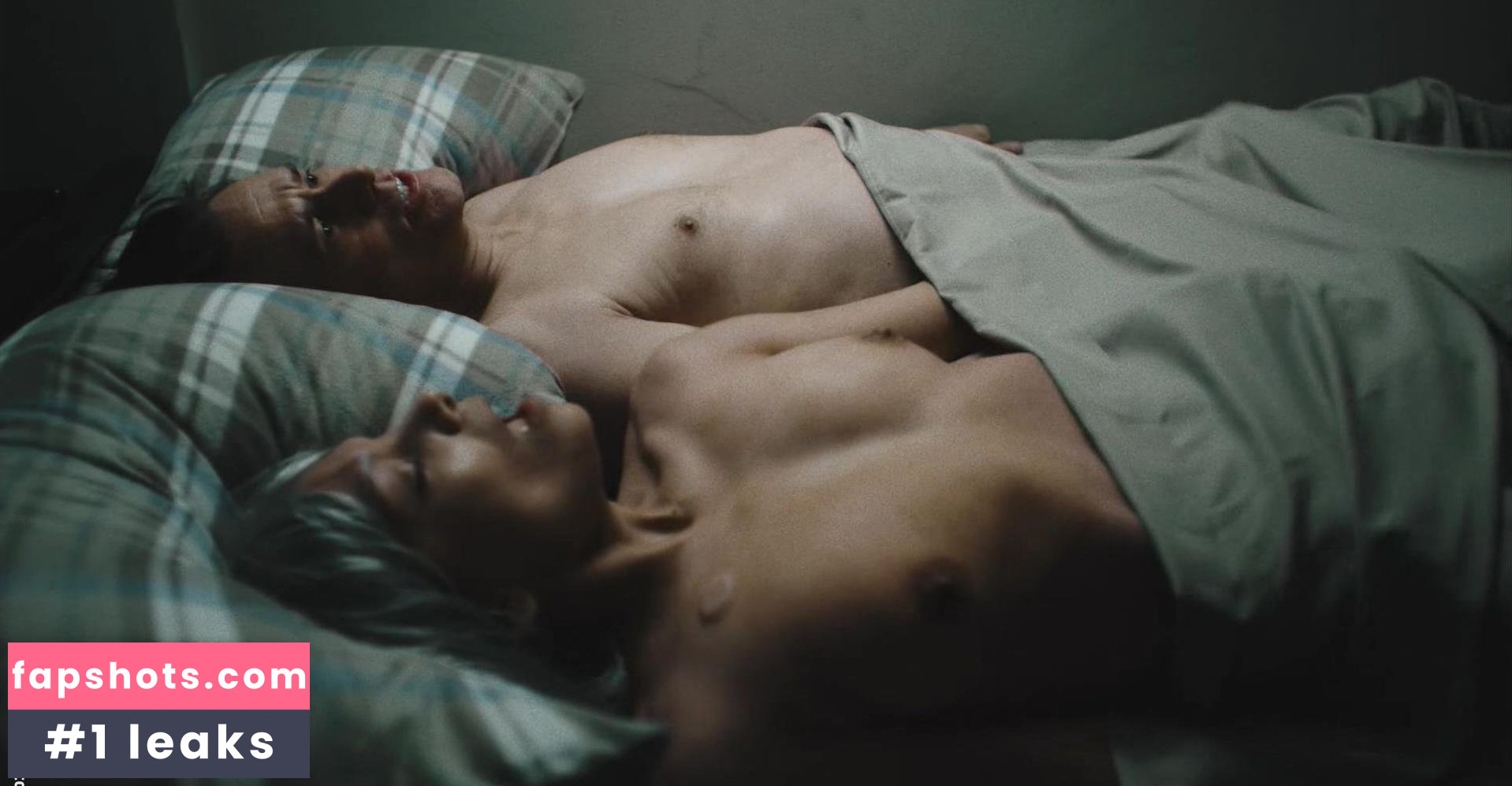 Ginger Gonzaga gallery photo #26