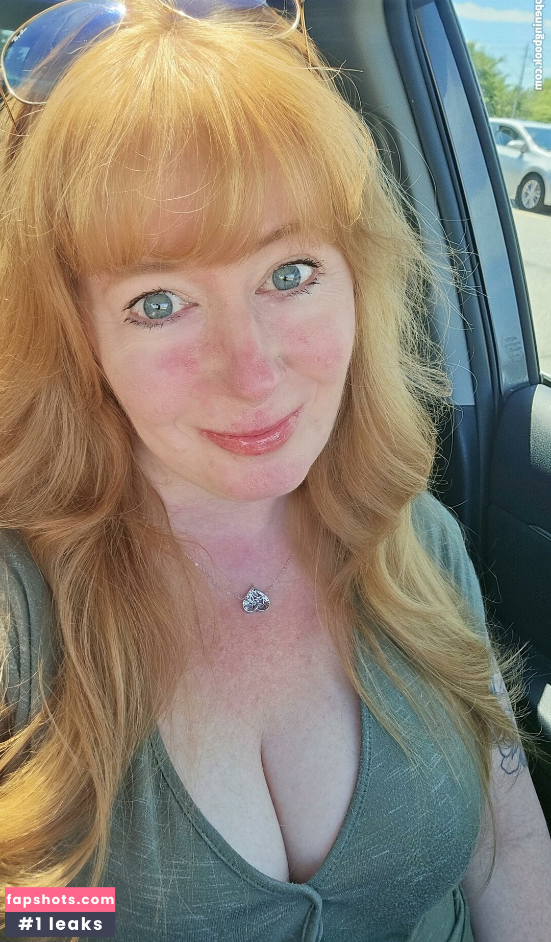 GingerCoug gallery photo #12