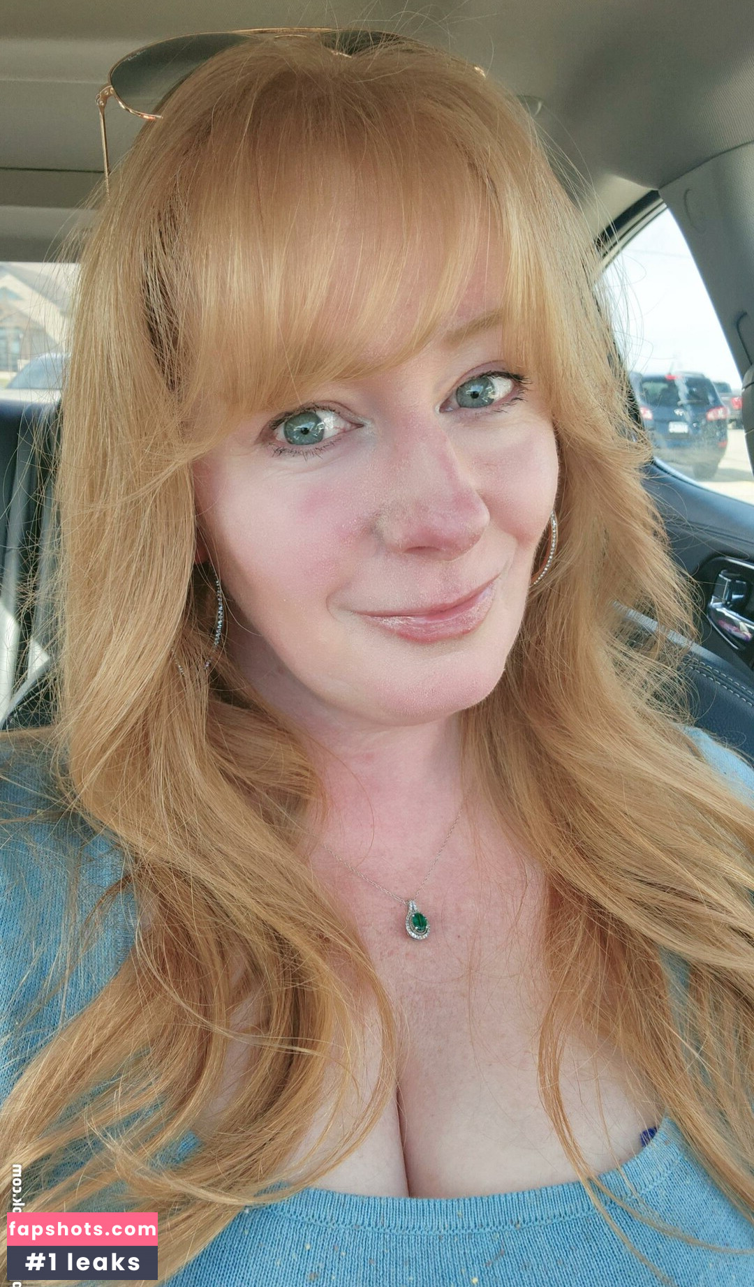 GingerCoug gallery photo #23