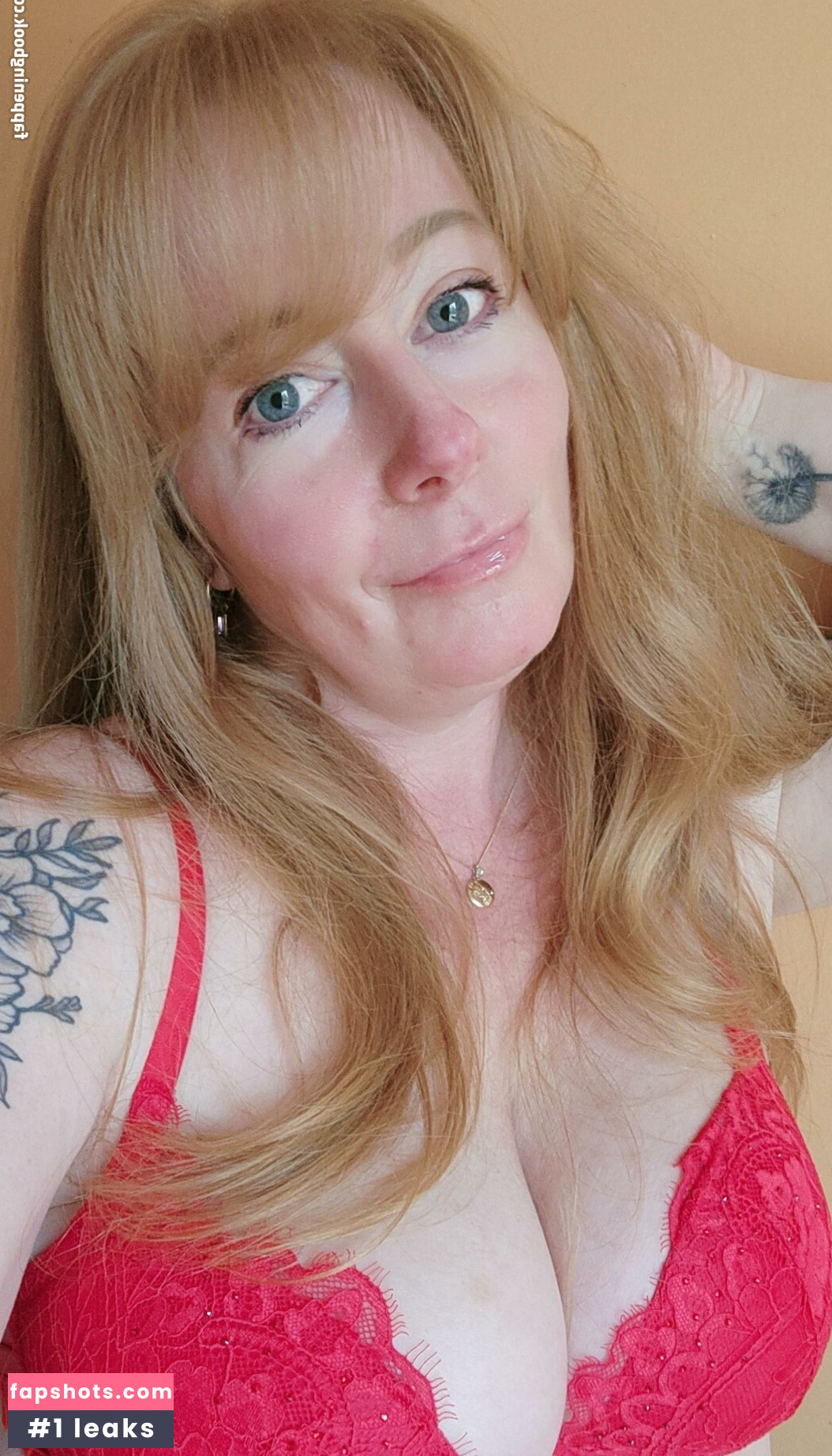 GingerCoug gallery photo #37