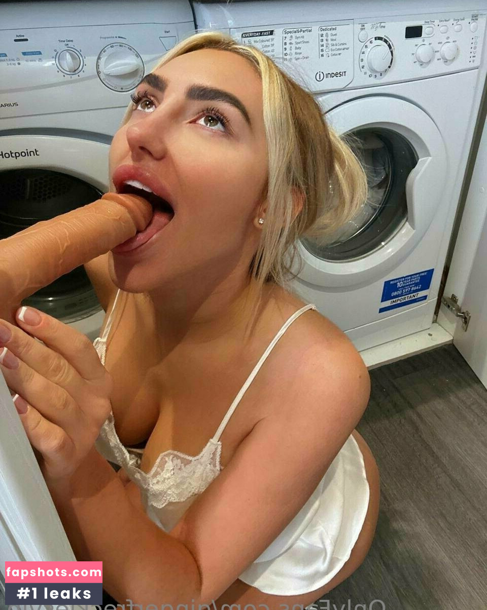 Gingerfrecklesvip gallery photo #43