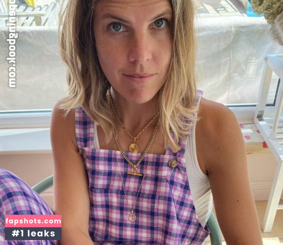 Ginnie Chadwyck-Healey gallery photo #7