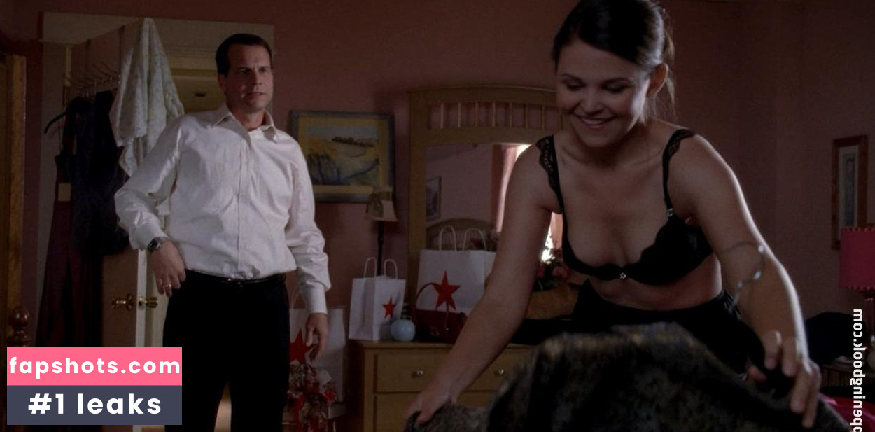 Ginnifer Goodwin gallery photo #13