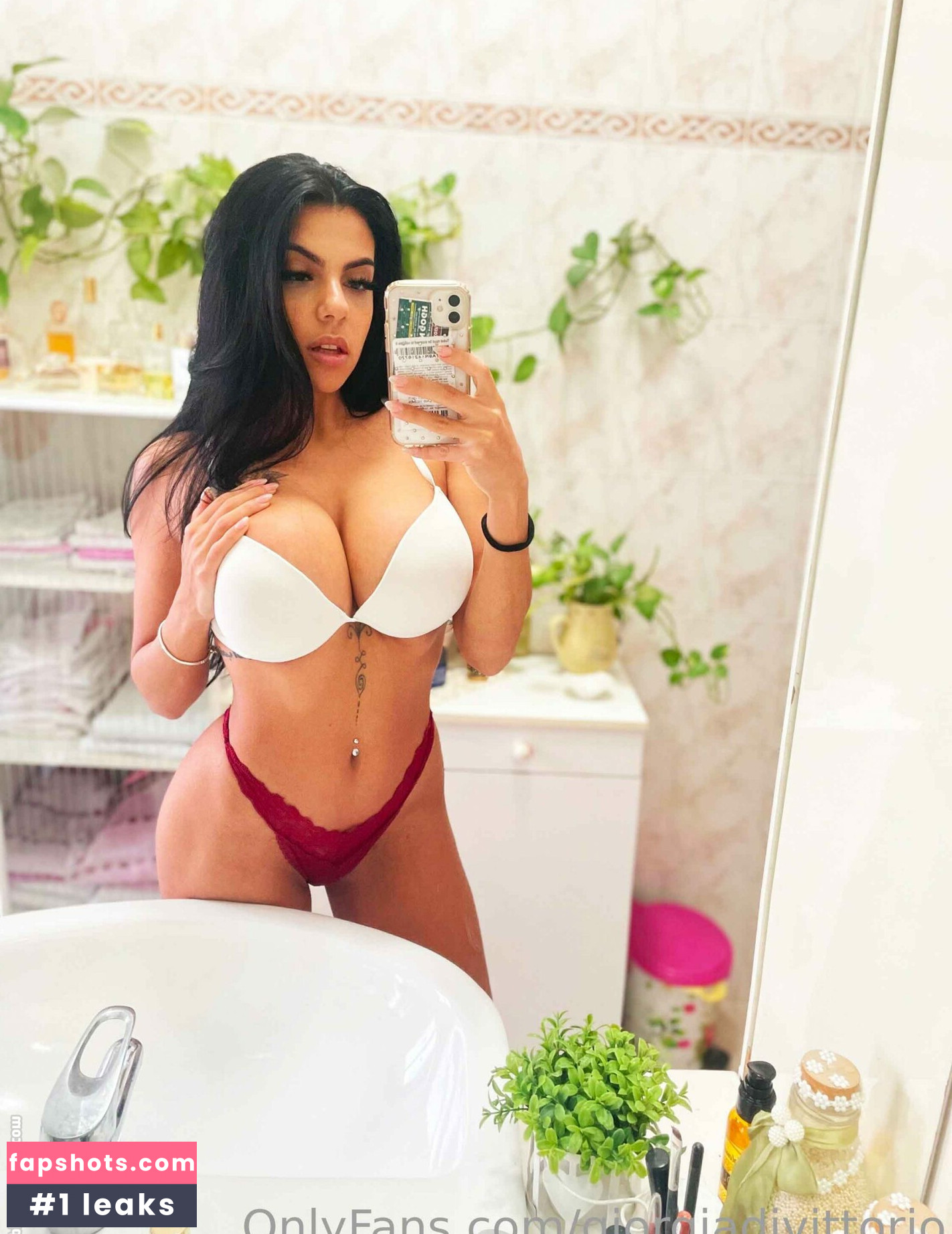 Giorgia Di Vittorio Nude Leaks OnlyFans Photos #17 - LeakJerk