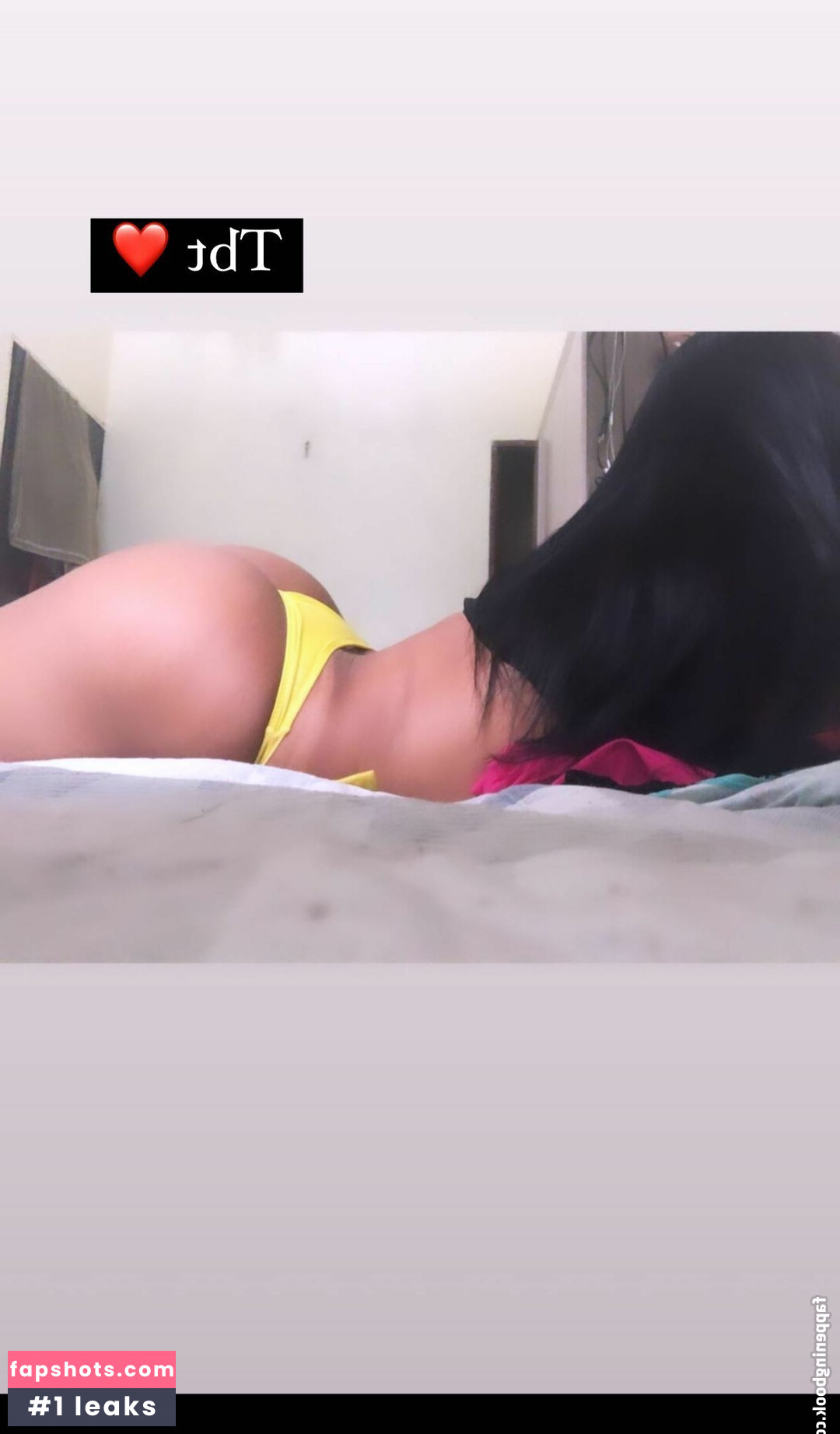 Giovana Souza gallery photo #18