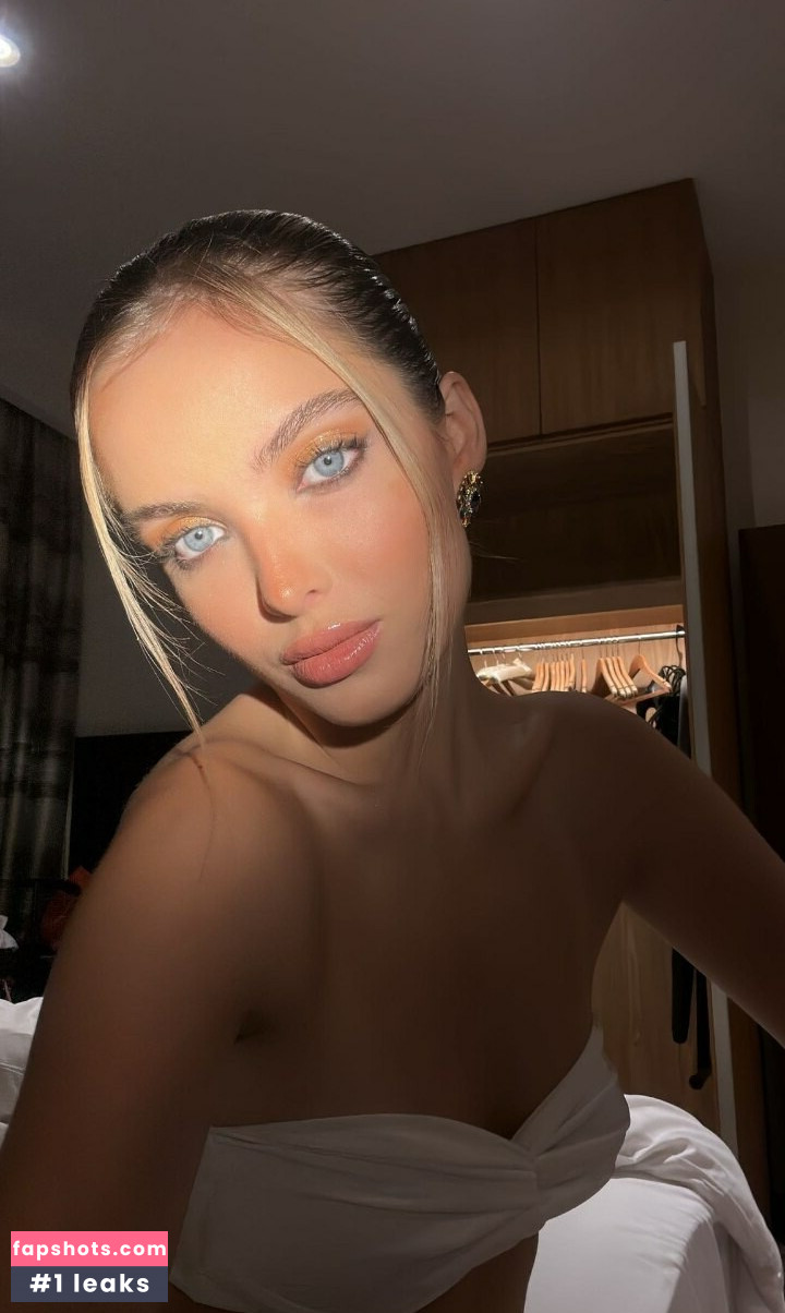 Giovanna Chaves gallery photo #6