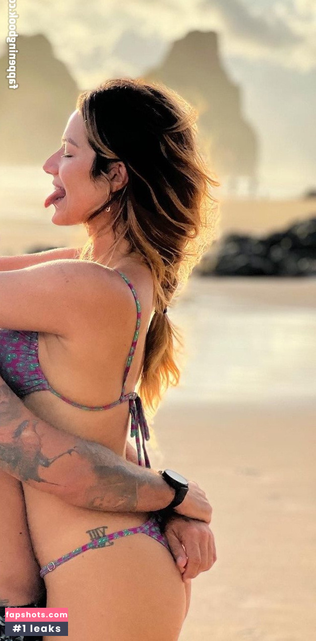 Giovanna Ewbank Nude Leaks OnlyFans Photos #93 - LeakJerk