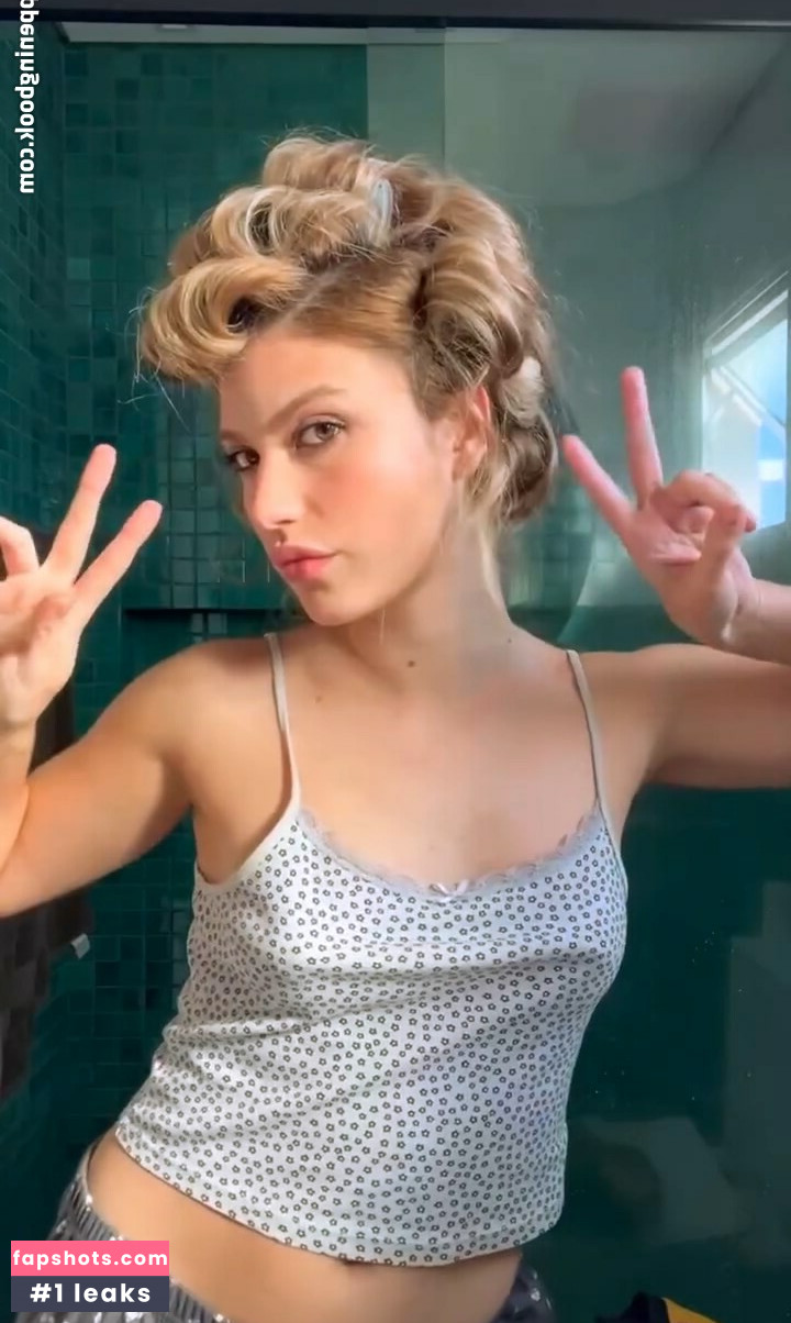 Giovanna Grigio gallery photo #23