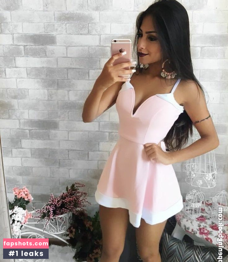 Giovanna Roque gallery photo #2