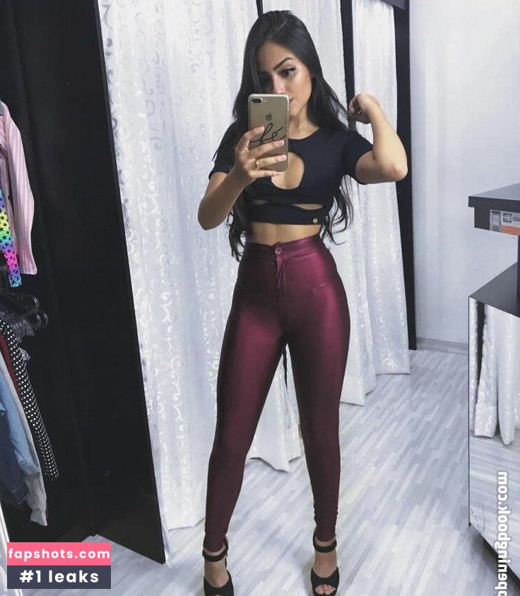 Giovanna Roque gallery photo #5