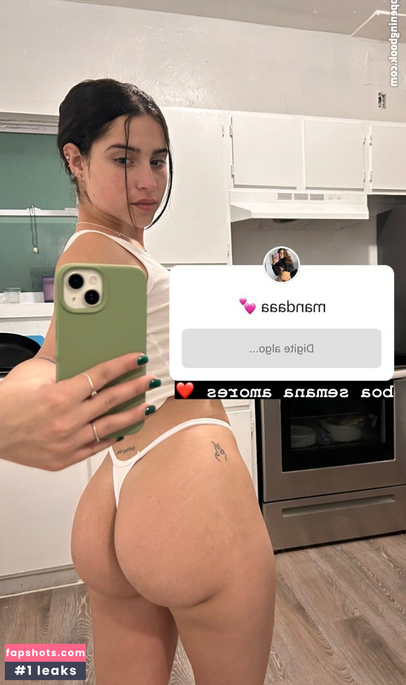 Giovanna Silva nude babe gallery