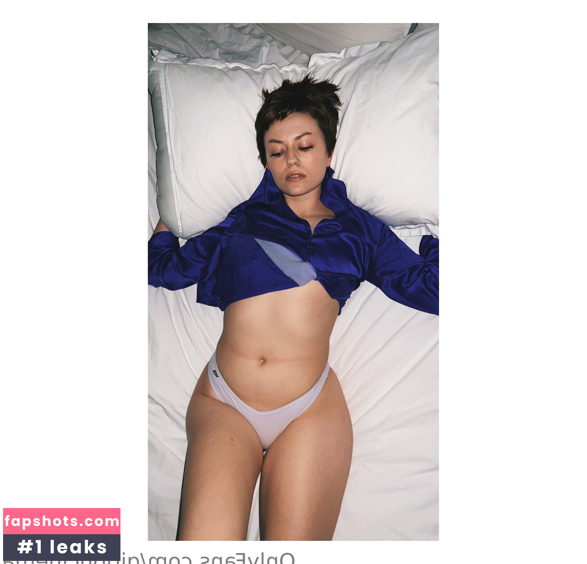 Girl On Cinema gallery photo #104