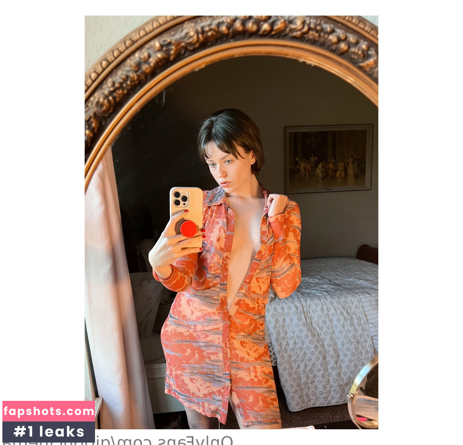 Girl On Cinema gallery photo #17