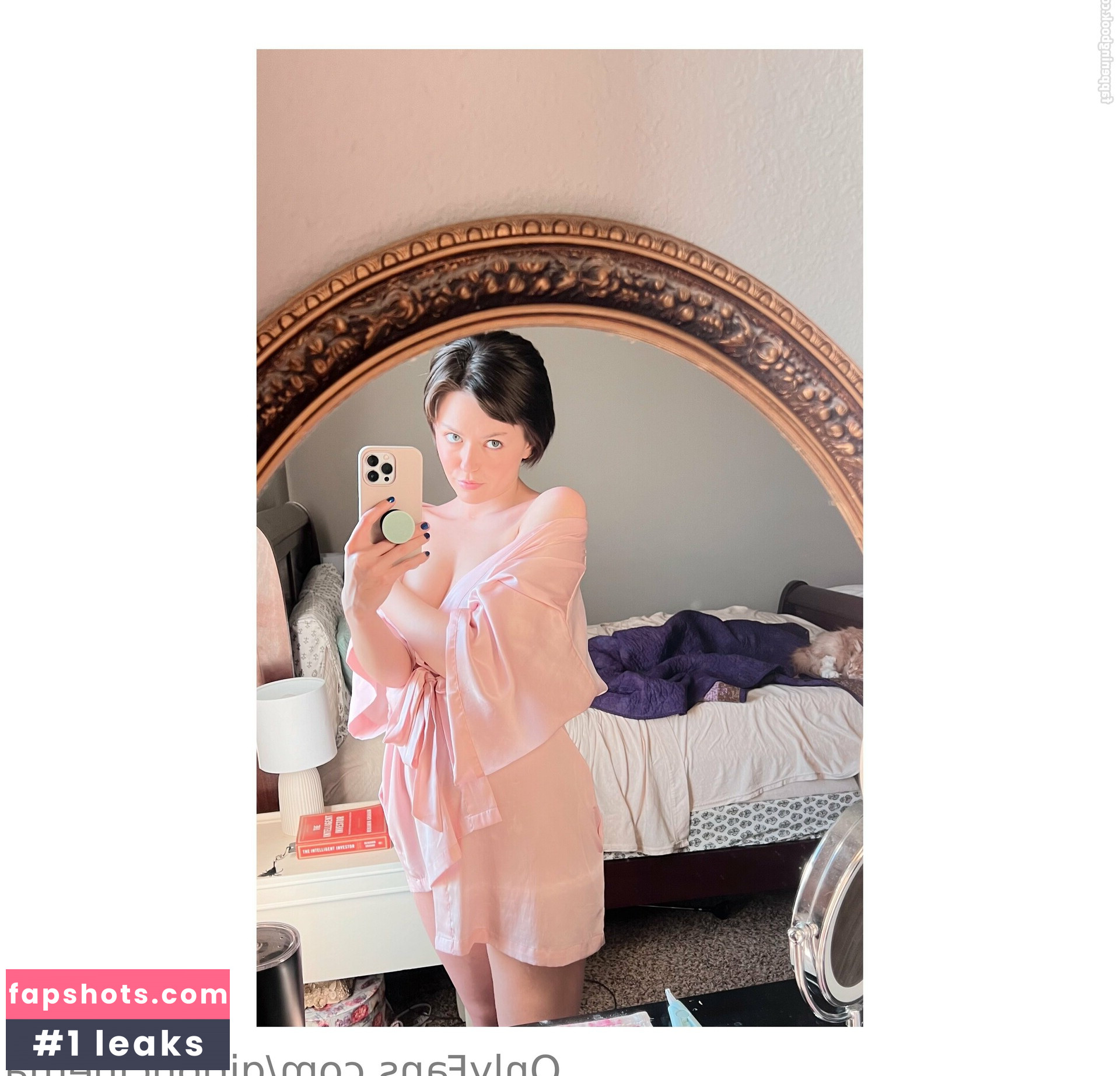 Girl On Cinema gallery photo #36