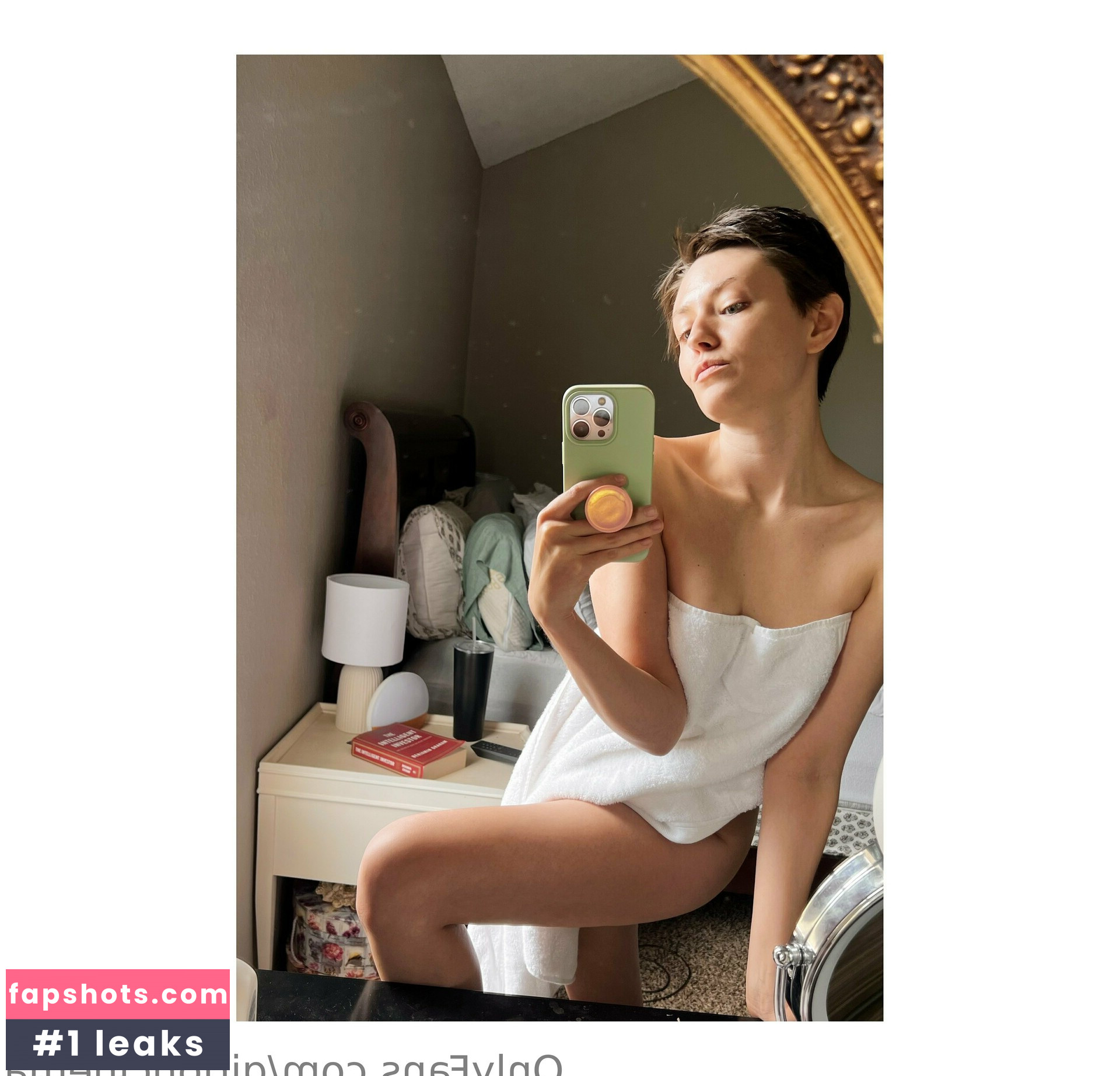 Girl On Cinema gallery photo #65