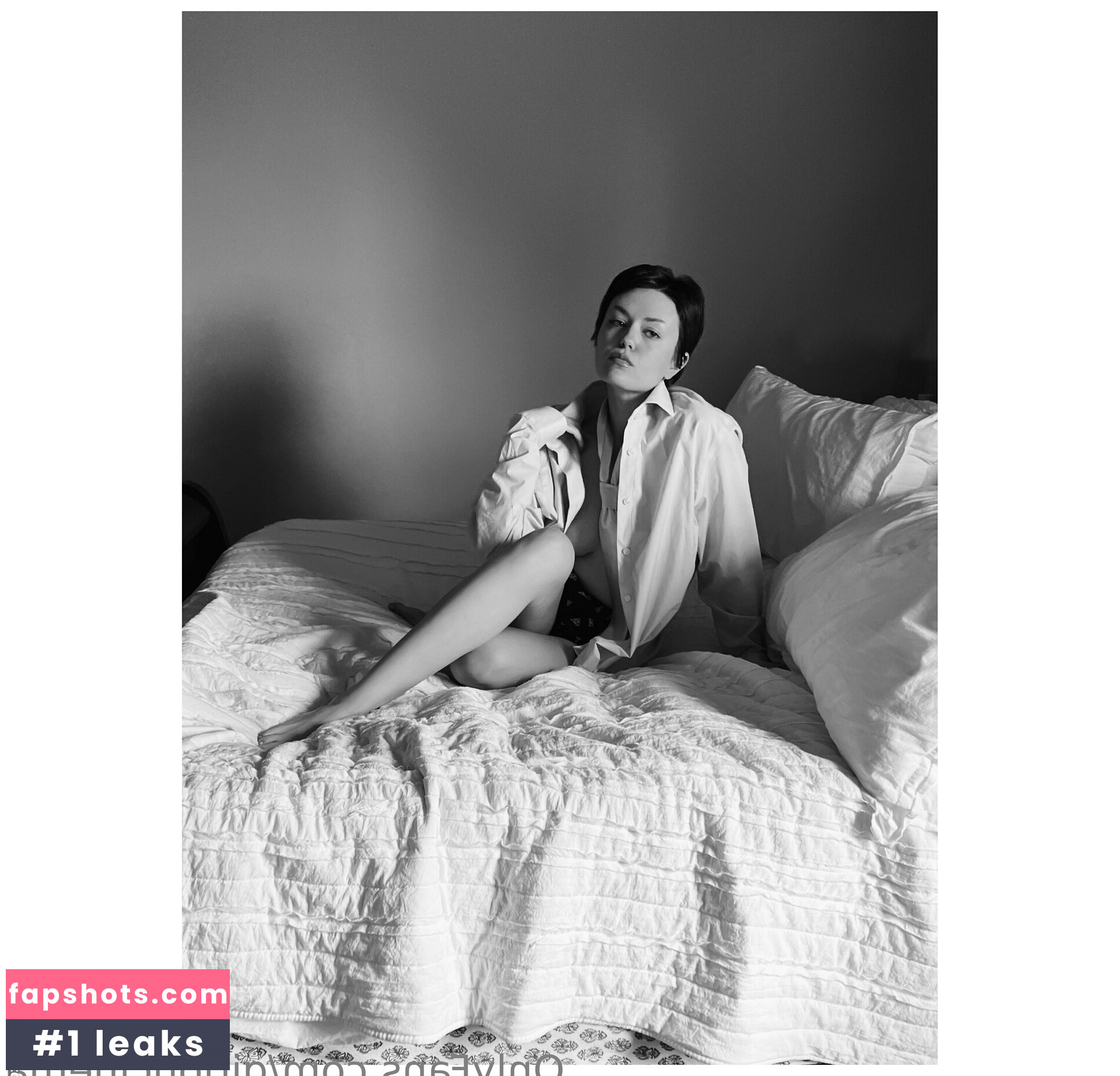 Girl On Cinema gallery photo #90