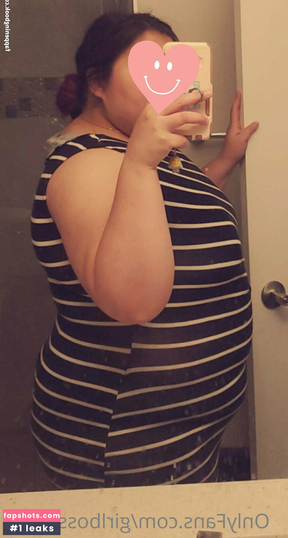 girlbossanova gallery photo #7