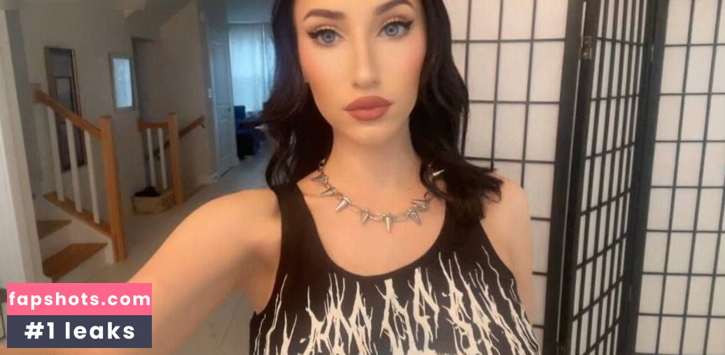 Girlfriend Stella gallery photo #7