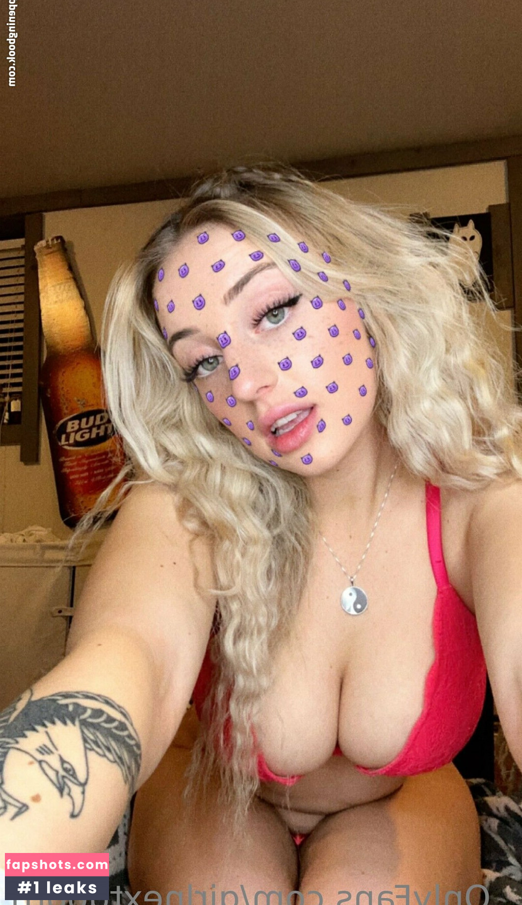 Girlnextdoorrr gallery photo #6