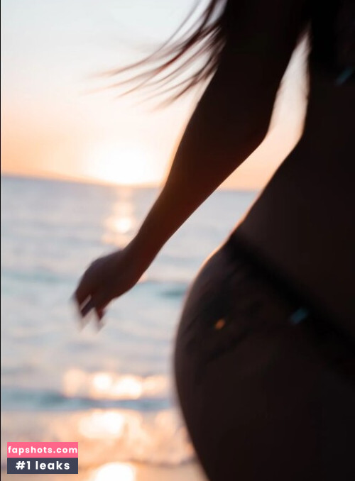 Girls from Below Deck gallery photo #1871