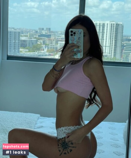 Girls from Below Deck gallery photo #1905