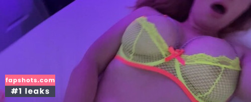 Girls from Below Deck gallery photo #1972