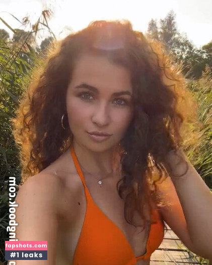 Girls-mag gallery photo #10