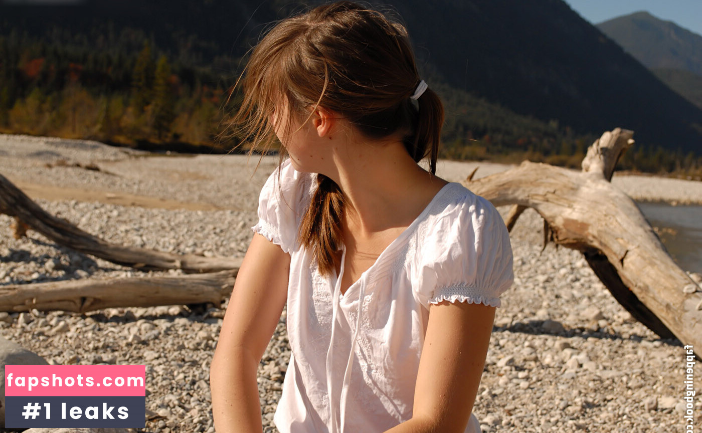 Girls Magazine Nahé úniky fotek pouze od fanoušků #65 - Fapshots