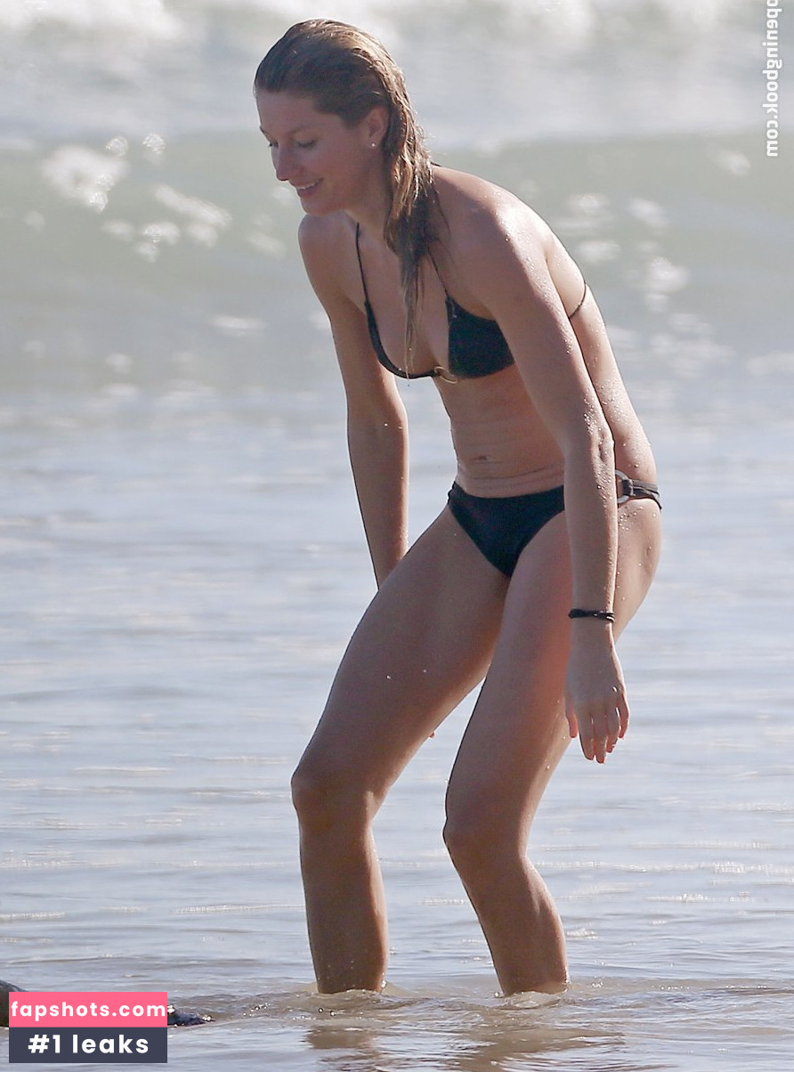 Gisele Buendchen gallery photo #131