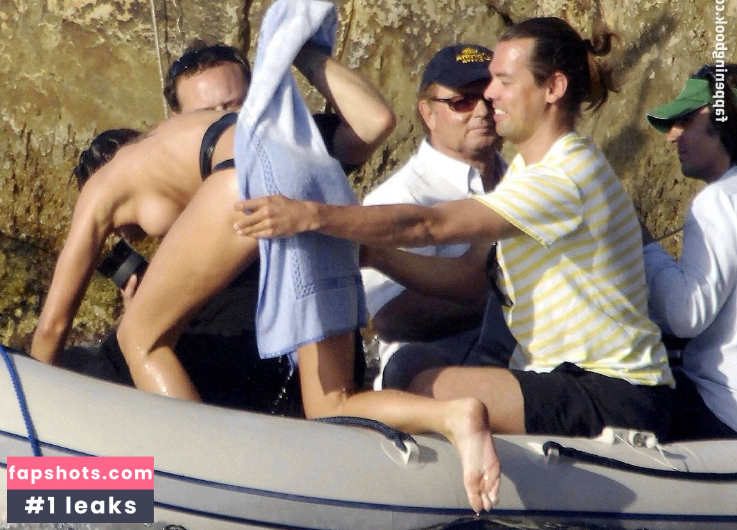 Gisele Buendchen gallery photo #132