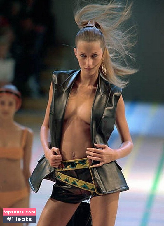 Gisele Buendchen gallery photo #166