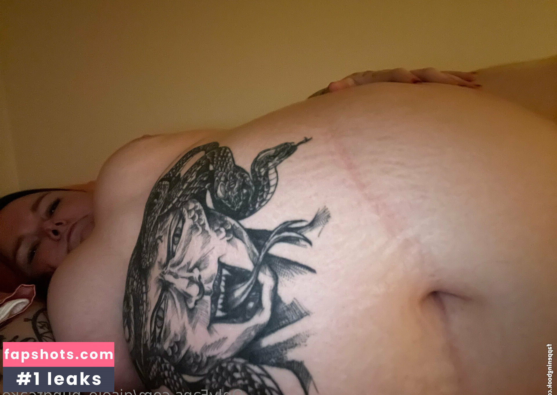 gisele_bundtcake gallery photo #2