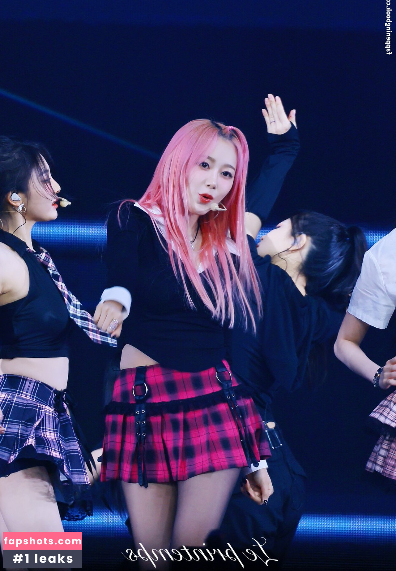 Giselle (æspa gallery photo #125