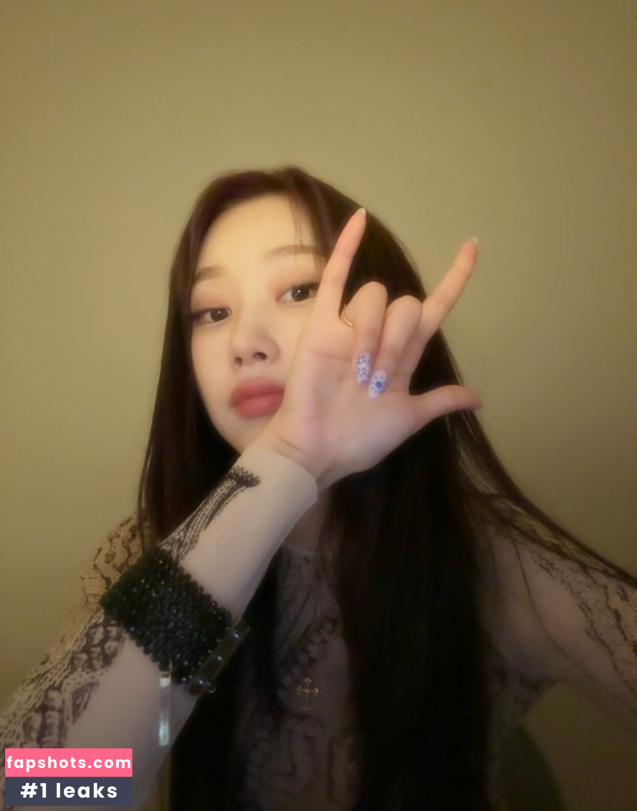 Giselle (æspa gallery photo #44