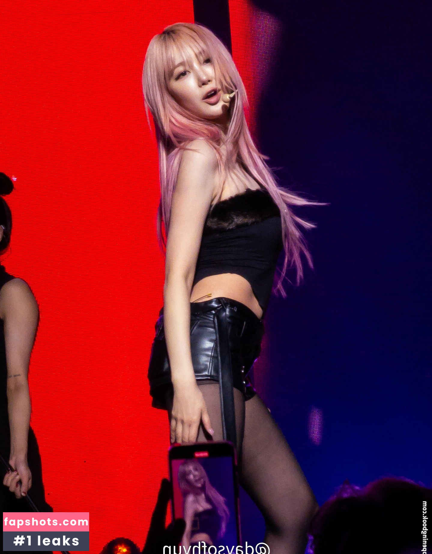 Giselle (æspa gallery photo #92