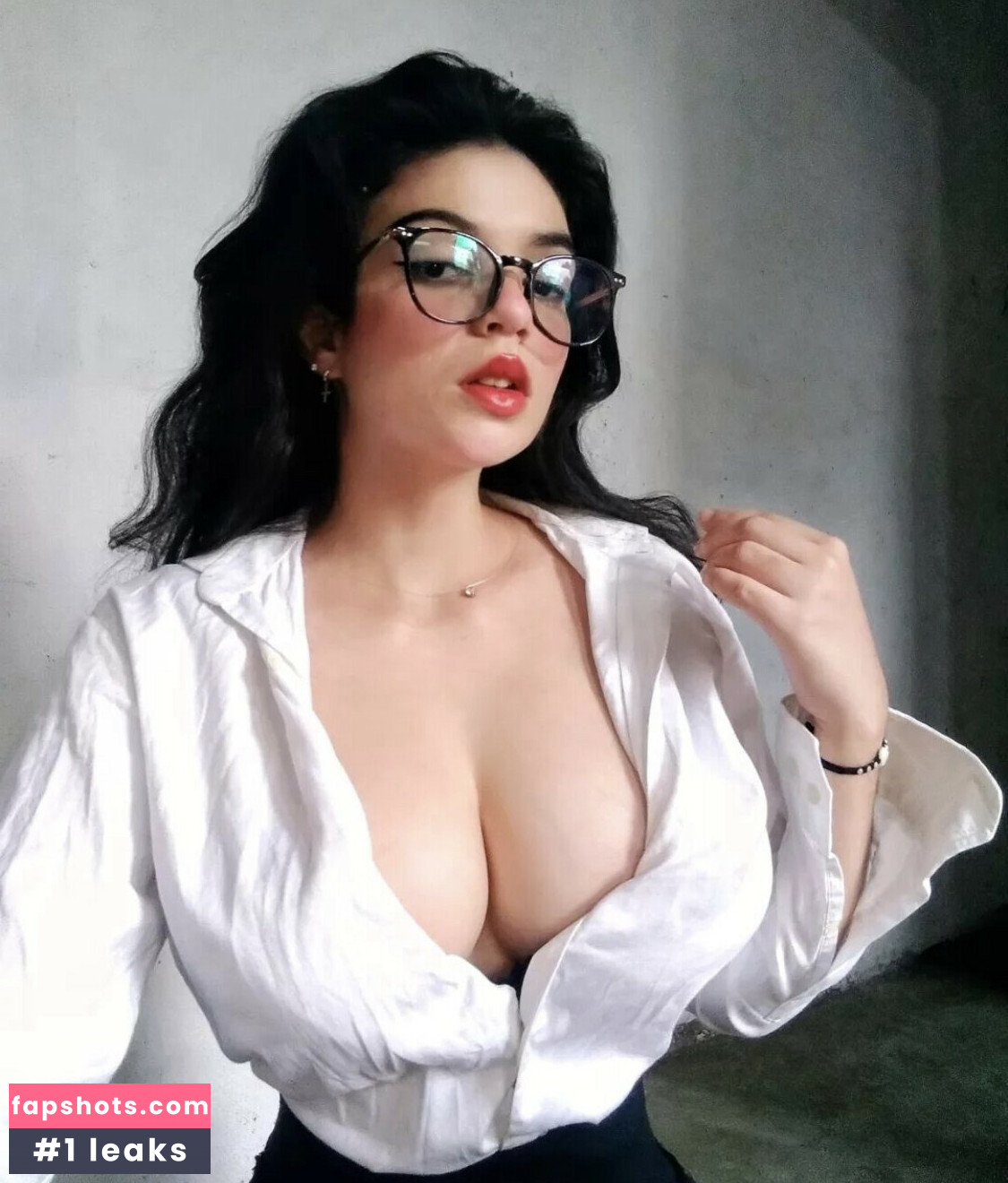 Giselle_andra gallery photo #6