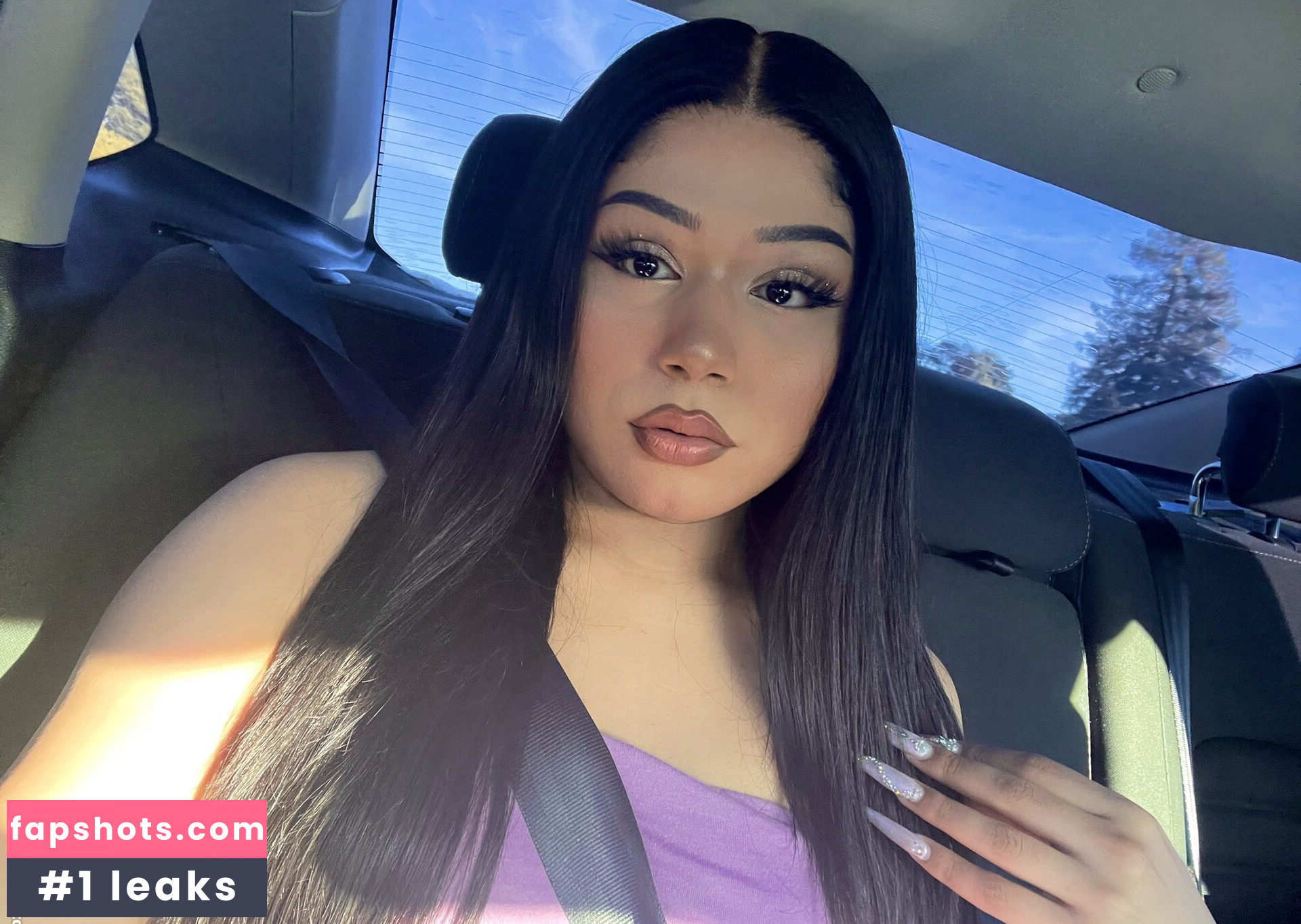 GISELLE.XO gallery photo #20