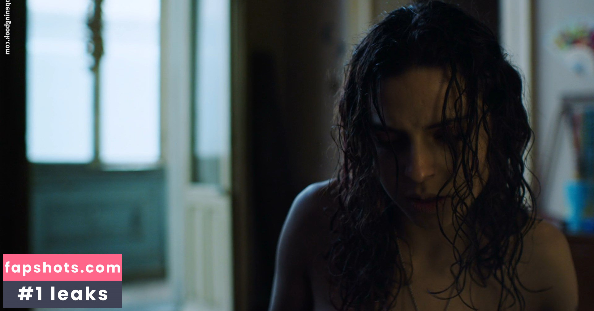 Gisselle Kuri gallery photo #2