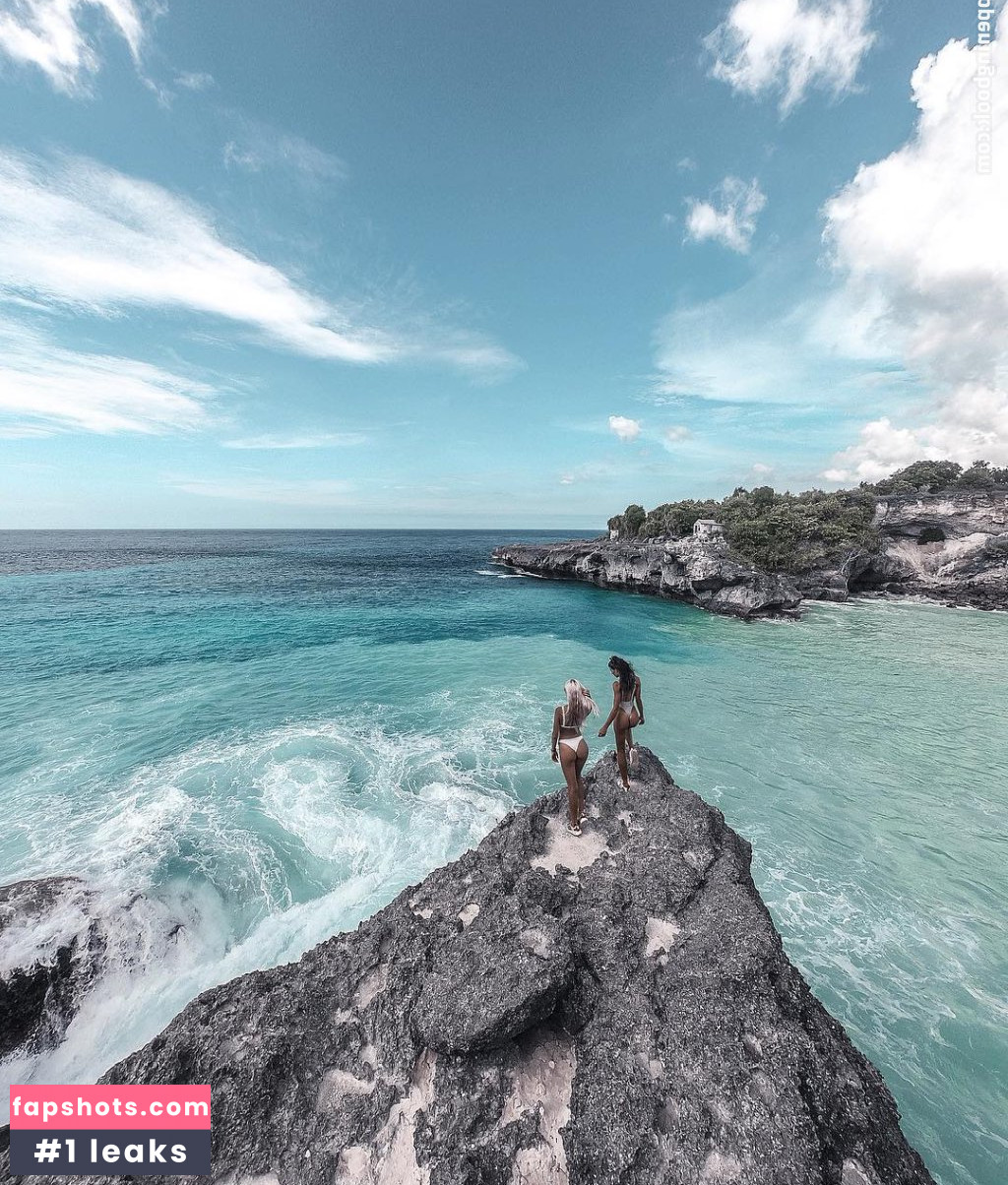 Giulia Calcaterra gallery photo #54