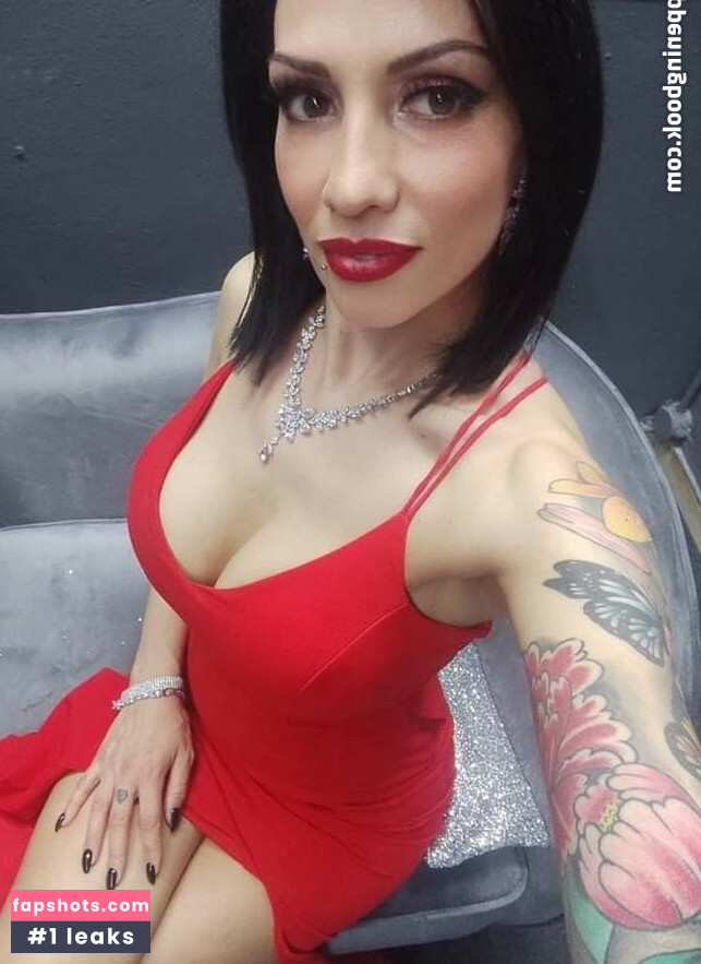 Giulia Diamond nude babe gallery