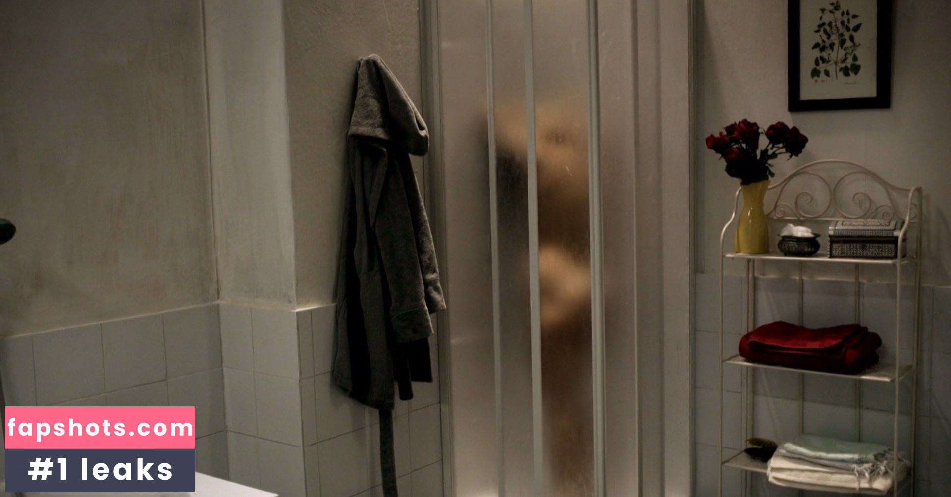 Giulia Michelini gallery photo #10