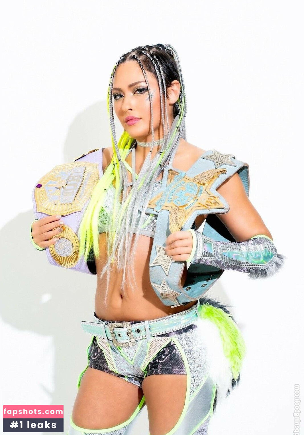 Giulia gallery photo #105