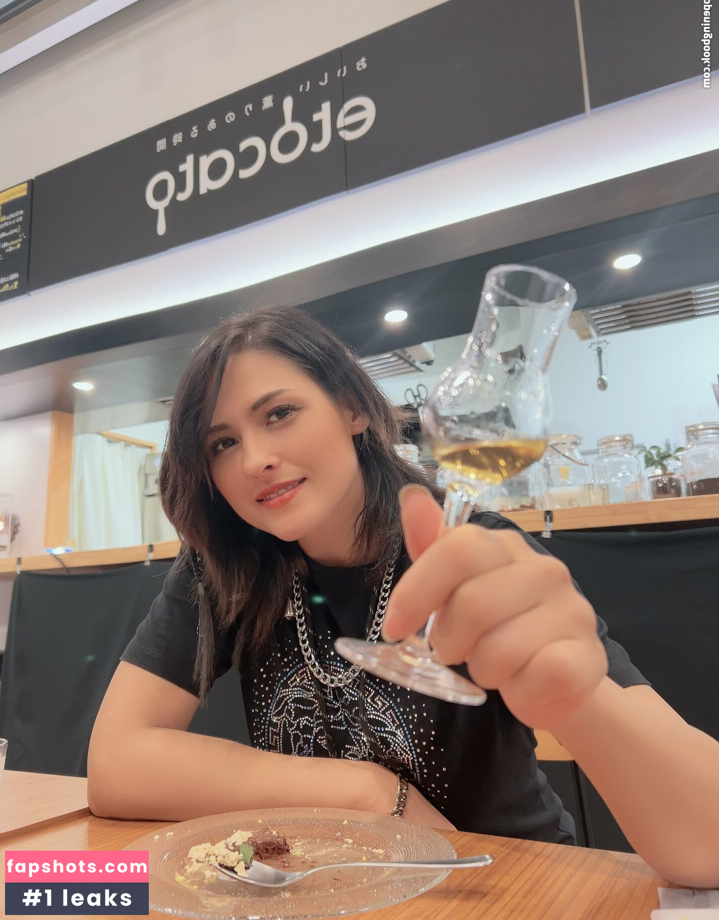 Giulia gallery photo #74