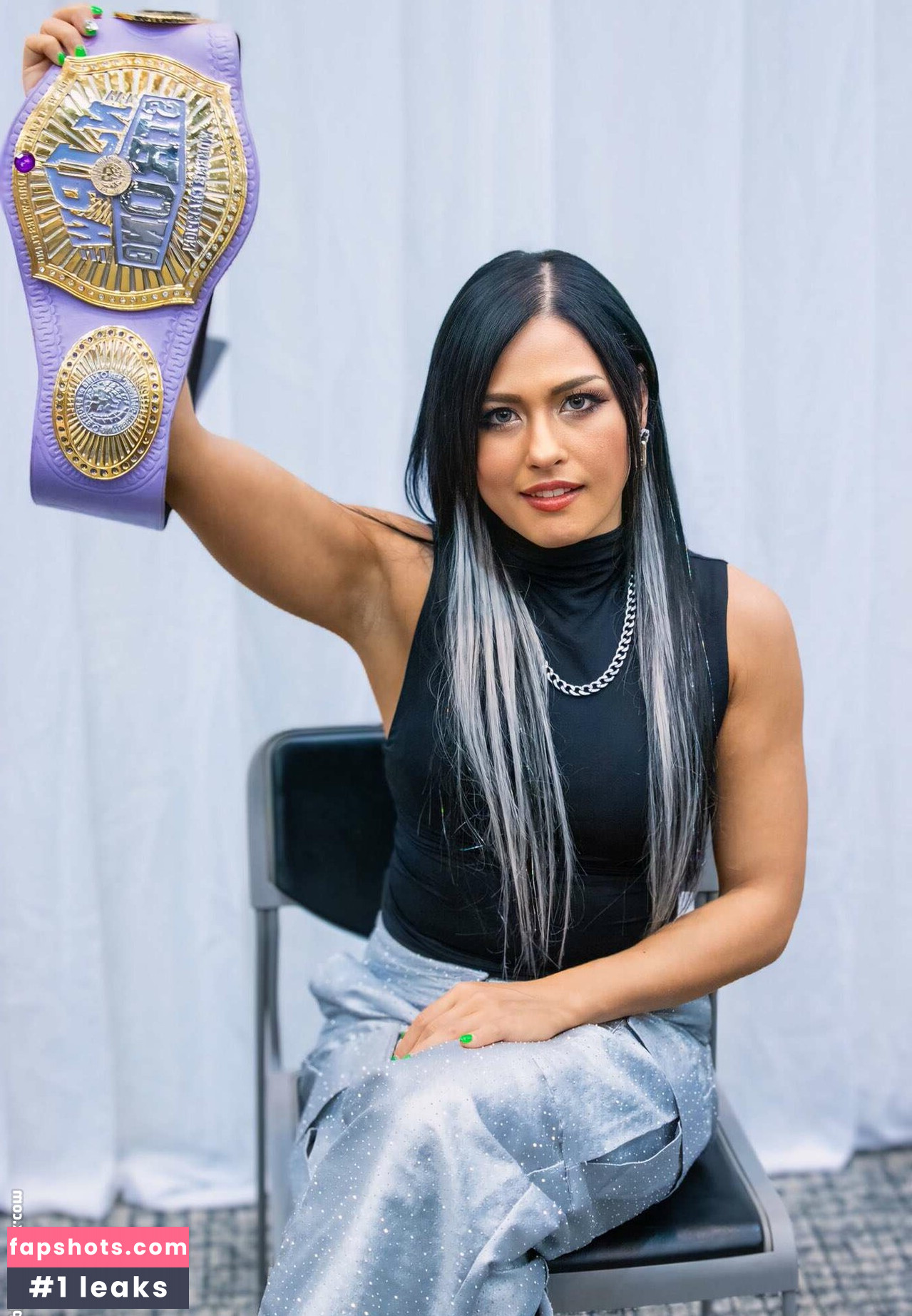 Giulia gallery photo #93