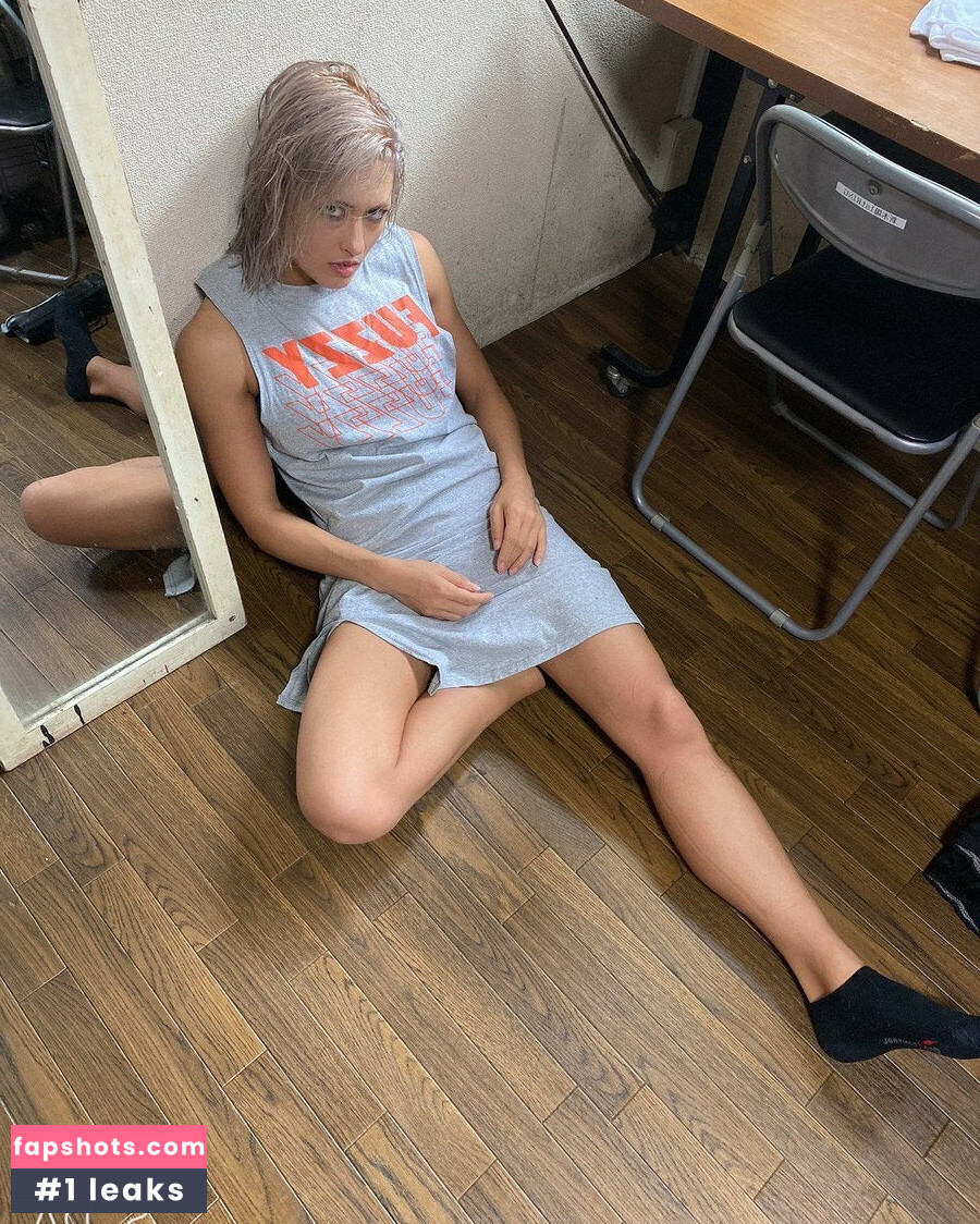 Giulia gallery photo #98