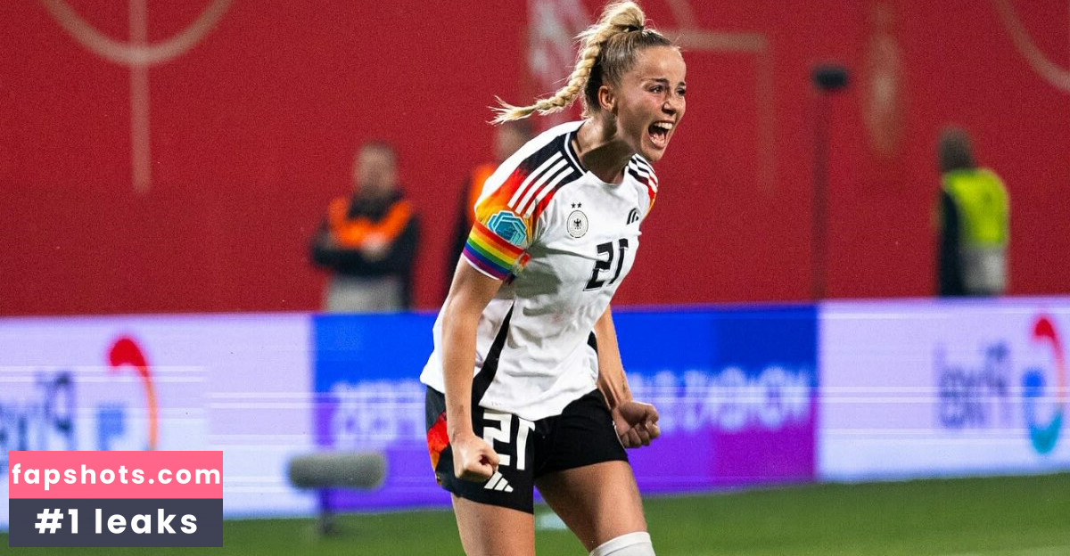 giuliagwinn gallery photo #10