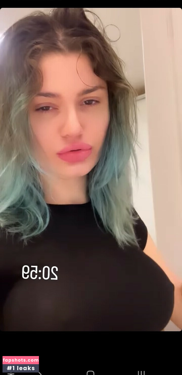 Giuliana Capitani Nude Leaks OnlyFans Photos #15 - LeakJerk